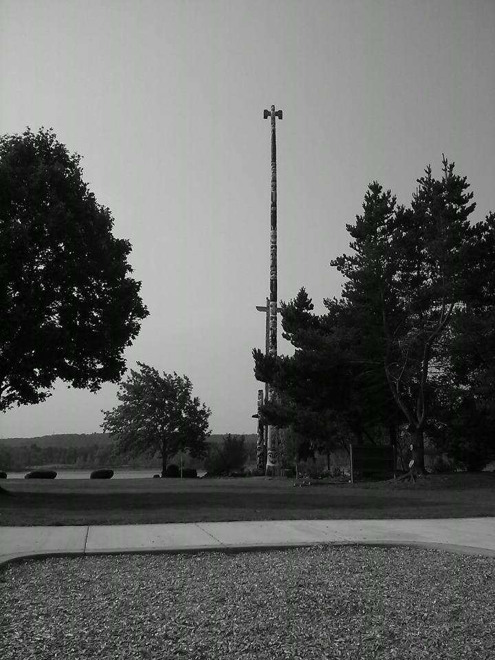 World's Largest Totem Pole 